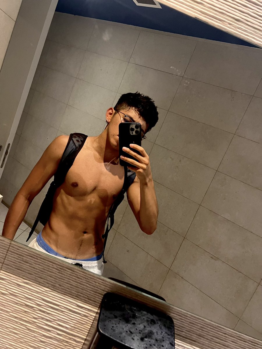 Javi tweet media