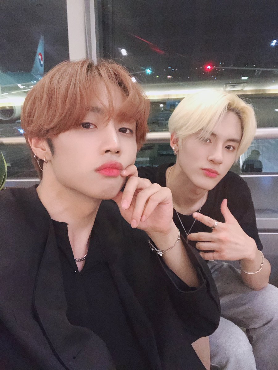 Bini_0808's tweet photo. 김선우 ㅋ 손에릭 ㅋ 나 기다리는게 개잘해 내가 빨리빨리 한국사람이라지만 인내심은 좀 있다 기다린다 천천히 와 https://t.co/0YXHHFv9c2