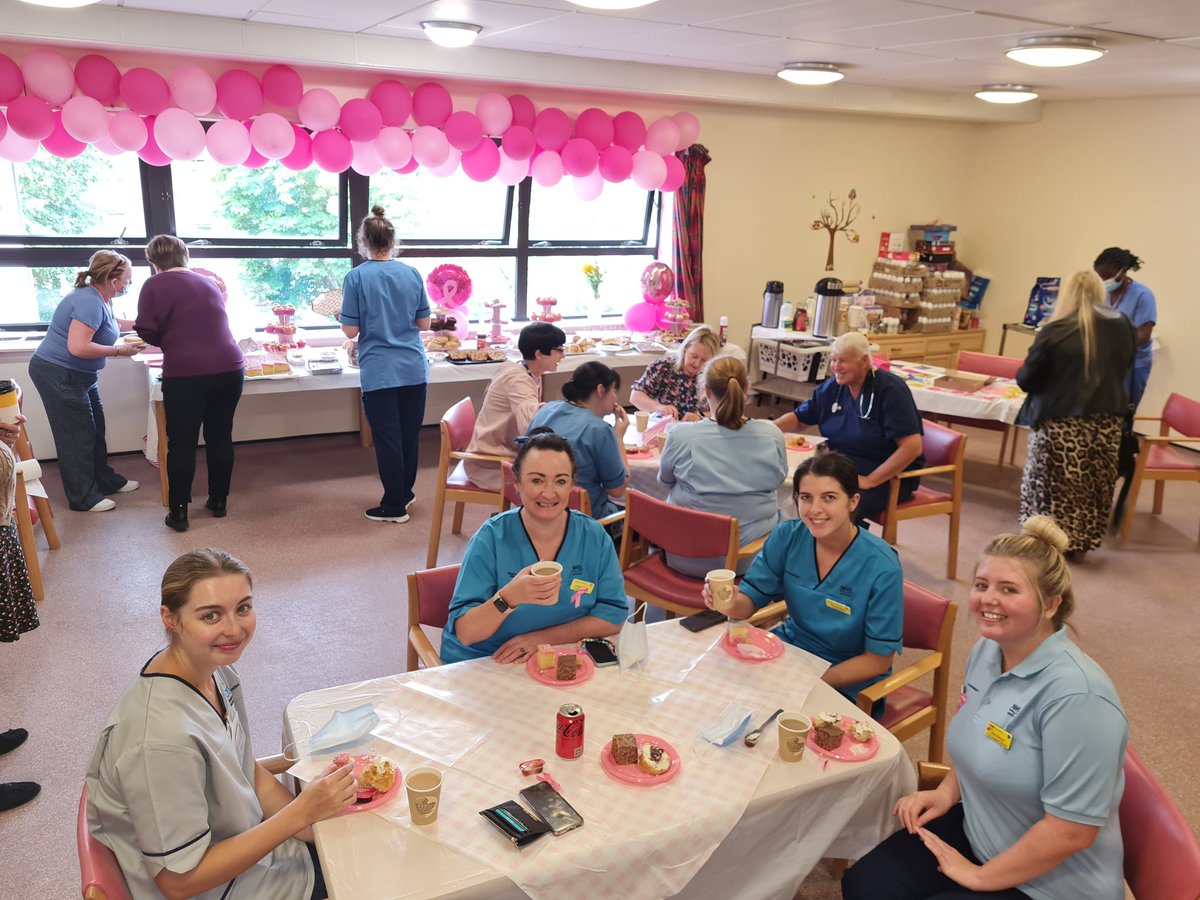 arlymc's tweet photo. #TEAMLFU #breastcancer
Well done to ward 2 staff for organising https://t.co/Cu4Yg64AsF