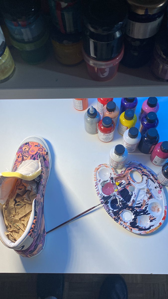 taicustomkickss's tweet photo. 👀👀 #sneekpeak https://t.co/jrXRsUlZIJ