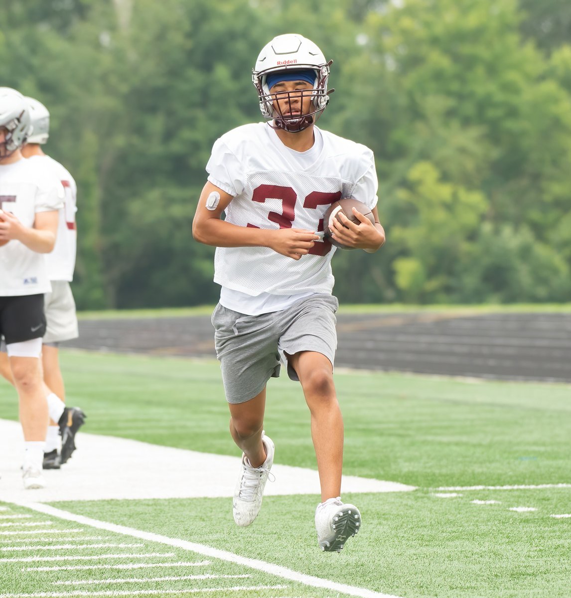 CACoachMiller's tweet photo. Happy birthday to @IsaacCl06344202... glad you're in our program, 33! #CAFBfamily @ca_football @CAathperf https://t.co/lTz0oi0NdM