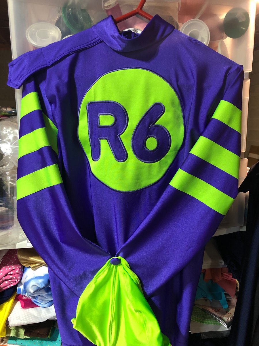 R6Stables's tweet photo. The silks are in - now we just need some runners! https://t.co/ki1eyLqQGz