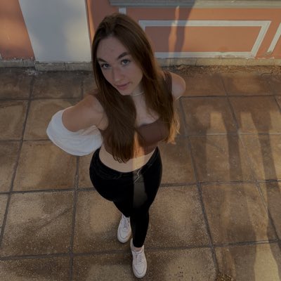 8ninaa's tweet photo. #NewProfilePic https://t.co/NLgKHK0gPk