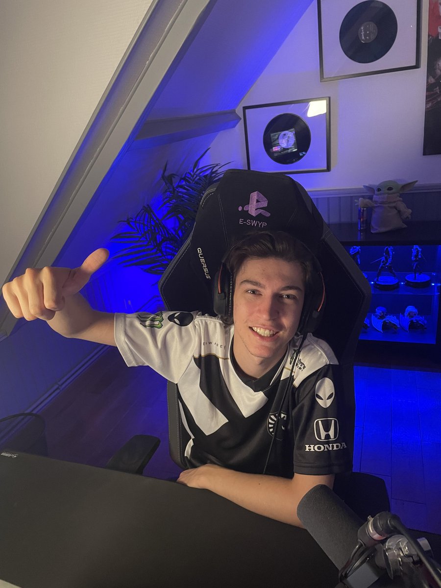 AyzenLr's tweet photo. TOP 2 SECURE AUX WSOW EU 30 000$ !  MERCI A TOUS POUR LE SOUTIEN ET MERCI A MES MATES @iheedz @Gromalokk 🇫🇷🇫🇷🇫🇷 https://t.co/9akyhgGo1Y