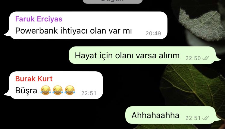 demirezbusra's tweet photo. Kömiklik yapmamıştım oysa.. https://t.co/pghC1eftFO
