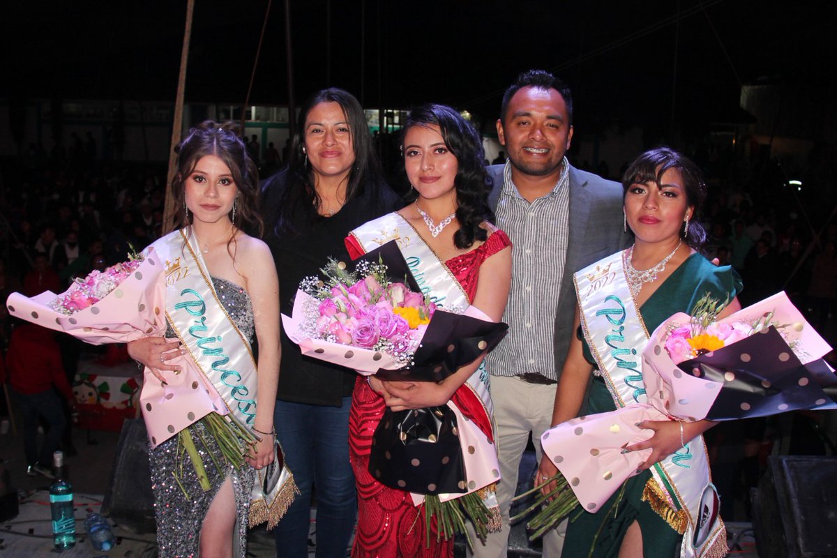 CentroDigitalN's tweet image. Thaide Paredes será la Reina de las #FiestasPatrias de #Tlaltenango #Puebla
m.facebook.com/story.php?stor…
🥇 👸🏻 🇲🇽