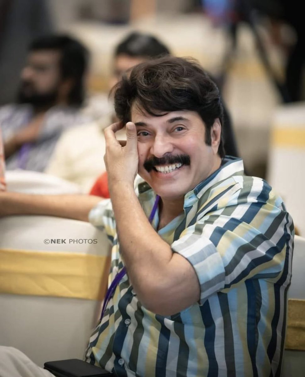 PrithviOfficial's tweet photo. Happy birthday Megastar! @mammukka 🤗❤️🤗 https://t.co/H8eFVMOicY