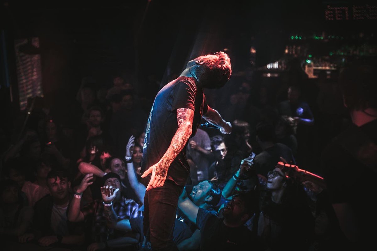 thisismonuments's tweet photo. North American tour halfway complete ✅ We’re smashing through Seattle tonight, bring your game faces 😈
____

#monuments #thisismonuments #heavymusic #metal #progressivemetal #metalcore #djent #tour #tourlyfe #events #live #mosh #riffs #destroy https://t.co/2dZ6bX80Yx