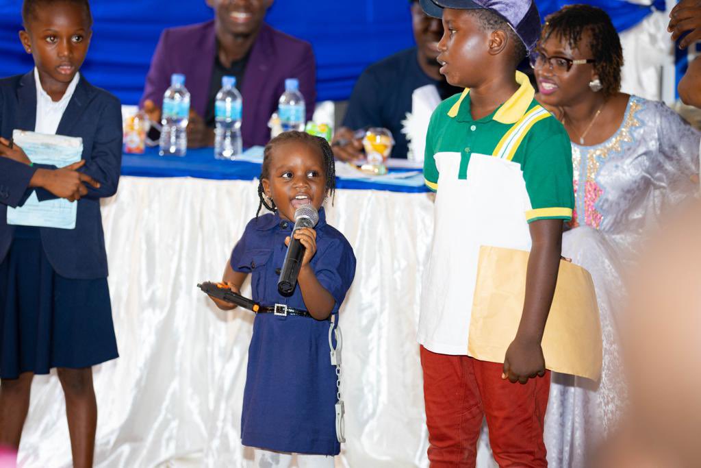 TheEdutainers's tweet photo. The Edutainers 2022 Free Holiday Lesson's Prize Giving Ceremony Update.

We can never stop, until we see at least 95% literacy in our communities and the country at large. Education is not only a tool but a powerful tool that can unlock greatness and success in individual's life. https://t.co/GrYBBBjwuB