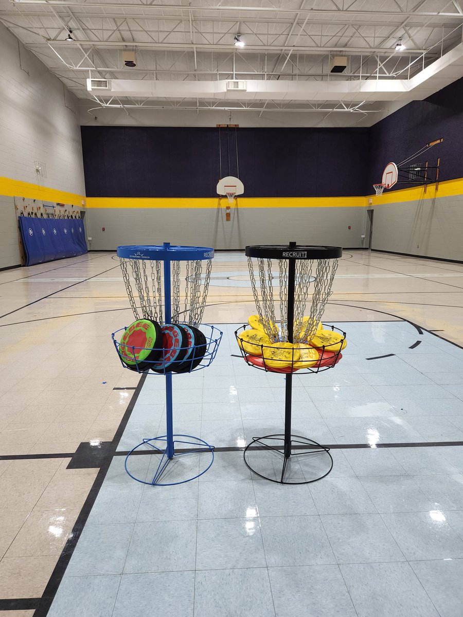 STEAMAcademy124's tweet photo. A big thank you to Derek at Truly Unique Disc Golf for supporting the PE program at Wilckens STEAM Academy and helping to get a new generation excited about my favorite sport, disc golf. - Coach Ryberg https://t.co/pvKBf6ZFoB