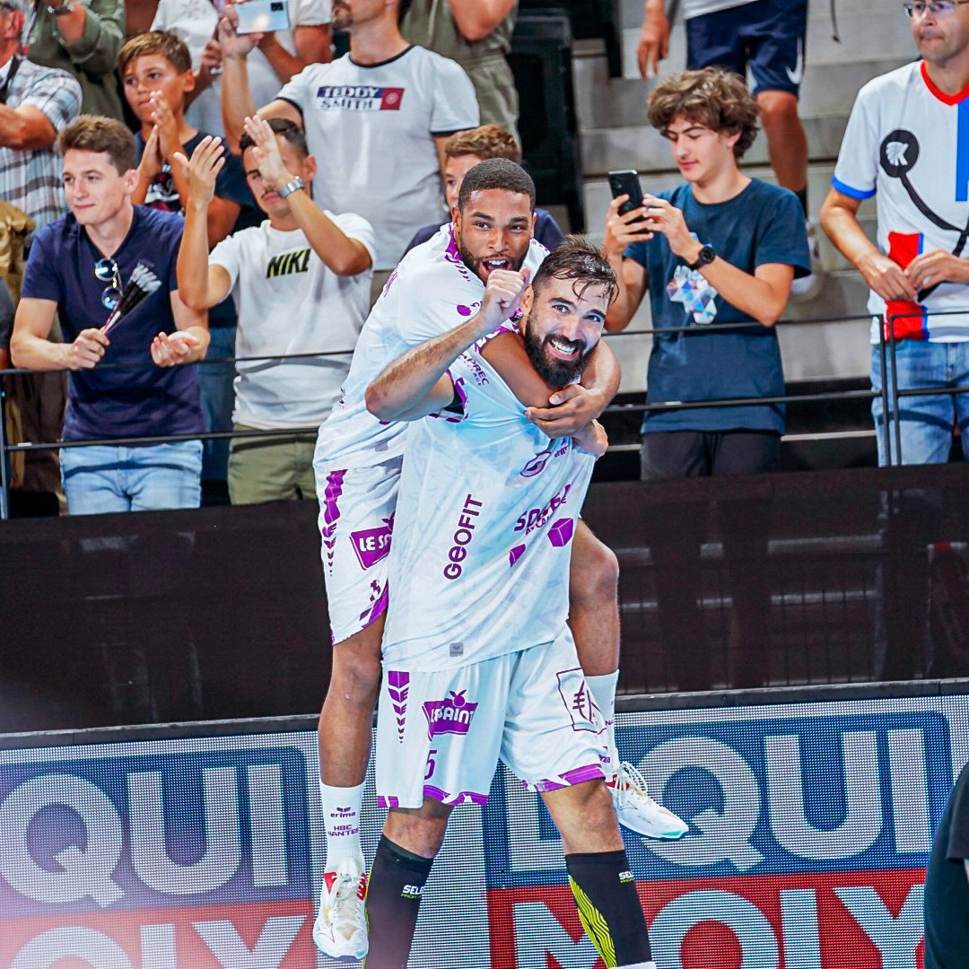 HBCNantes's tweet photo. 𝐐𝐮𝐚𝐥𝐢𝐟' : 𝐝𝐢𝐫𝐞𝐜𝐭𝐢𝐨𝐧 𝐥𝐞𝐬 𝟏/𝟖𝐞̀𝐦𝐞𝐬 ✅

#TFHBHBCN https://t.co/UJ3Eed0obz