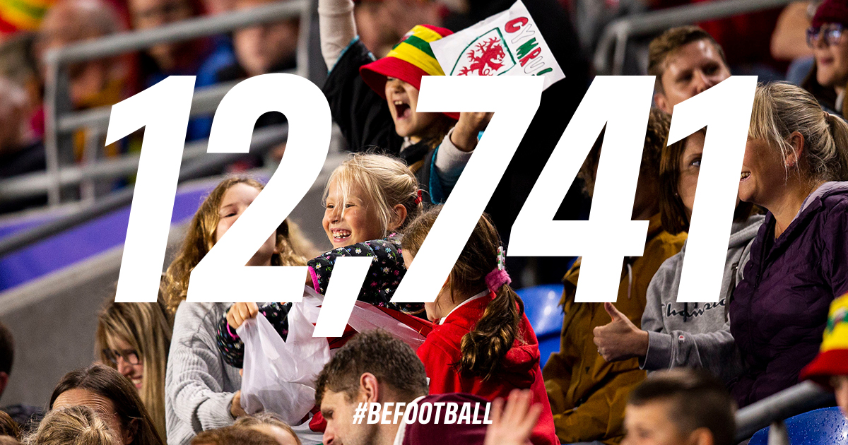 Cymru's tweet photo. DIOLCH! ❤️

1⃣2⃣,7⃣4⃣1⃣ at Cardiff City Stadium - a record attendance for a Cymru women's international in Wales! 👏

#BeFootball | #TogetherStronger https://t.co/c5iRh2g2MM