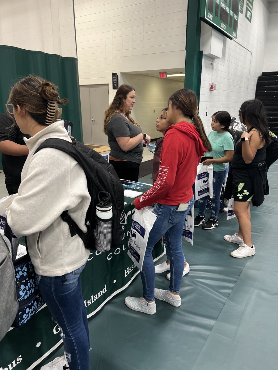 SCHSBertrand's tweet photo. Warriors learning all about different college and career opportunities at CCC during the  Educational Planning Program. https://t.co/jUIa59UH3i