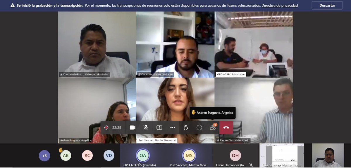 ContraloriaGro's tweet photo. Participa la Secretaría de Contraloría, en la Trigésima Tercera Sesión Ordinaria del Comité Técnico del Fideicomiso 2200 del ACABUS, con el objetivo de conocer el informe fiduciario y dar seguimiento a su desempeño. #ContraloríaGro https://t.co/uvuI4e8egX
