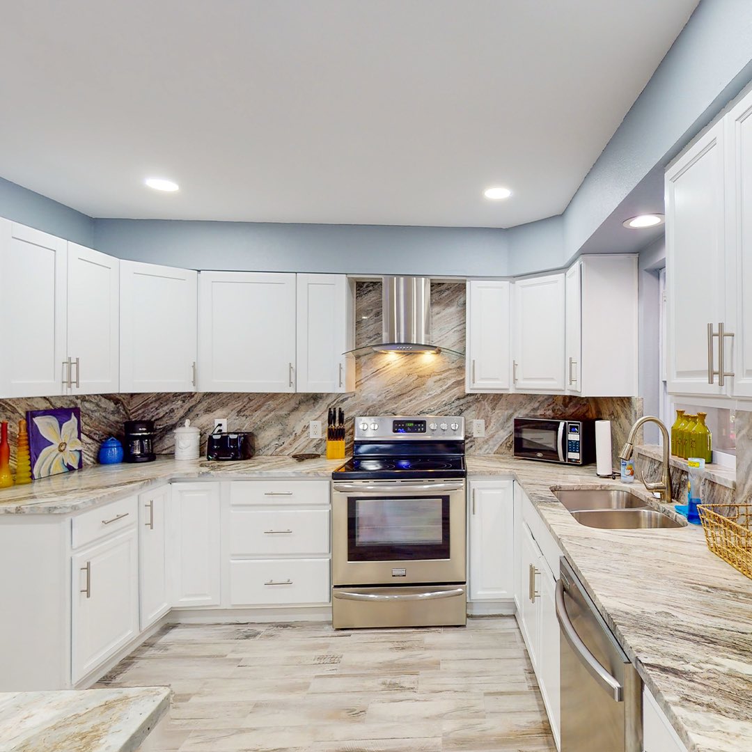 TexturedMedia's tweet image. Another happy client! Pictures along with a Virtual Tour are going to attract many new Airbnb guests for them. 🏠📸

#tamparealestate #realestateinvestor #realestateinvesting #airbnb #airbnbsuperhost #airbnbexperience #airbnbhomes #airbnbhost #airbnbtamp