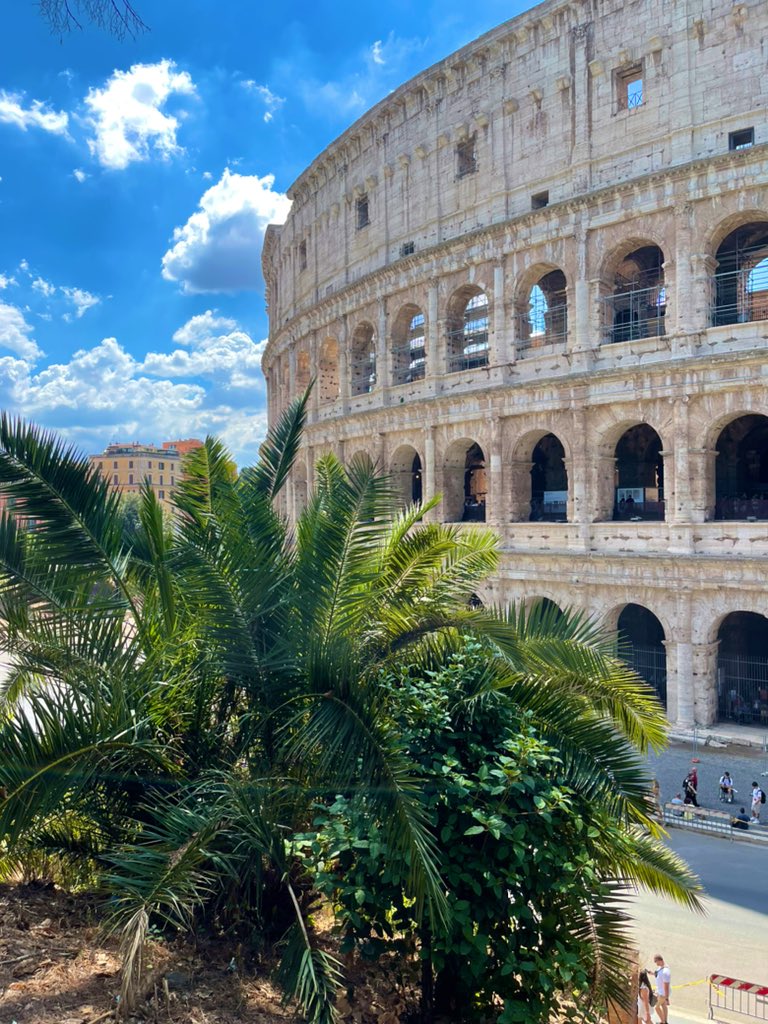 blend_duski's tweet photo. #collesium Roma 🇮🇹 https://t.co/6ShbNWxbx9