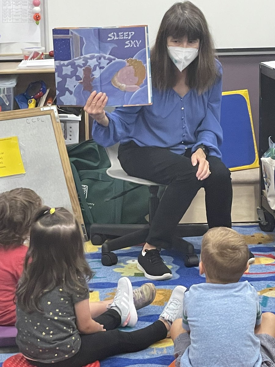 NRlilBears's tweet photo. We love having @CuyahogaLib of North Royalton come to do sensory story time! https://t.co/fdVbMQGKZy