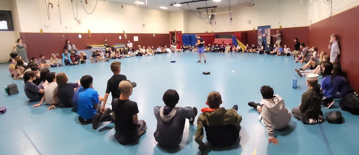 keyeshistory's tweet photo. Sky Team kicked off the new year at OMS  getting ready for success in the morning and getting to know each other in the afternoon.  The Wind Blows if you're excited for this school year! https://t.co/z3CSCiRc73
