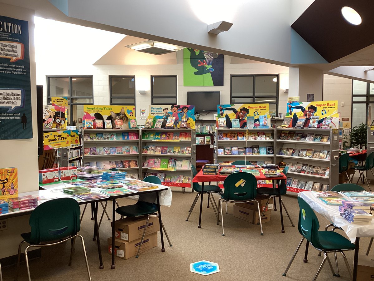 UpchurchElem's tweet photo. The book fair is set up and ready for shopping! We hope to see you there! #LeaperNation https://t.co/uHtkRwHODn
