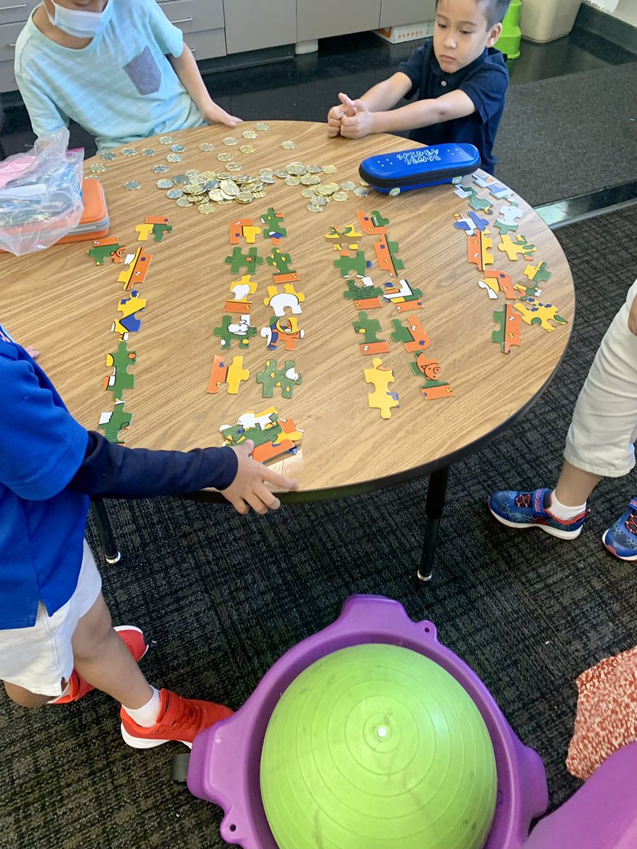 Emily Blake Fischer tweet media