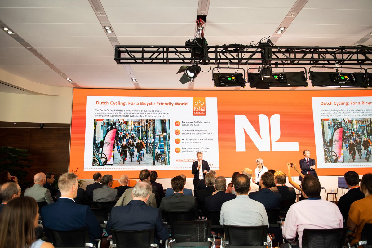 Theo Peters tweet media