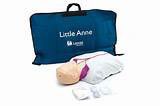 PB_Med_Centre's tweet photo. Tonight we have been out in Stanton St Quinton providing the local community with a lesson in CPR and AED using our @Laerdal_UK #LittleAnnies and @ZOLLPublicSfty  #G5AED. Stanton St Quinton is close to our hearts as our former Chief Medical Officer Dr Peter Baskett lived there. https://t.co/TJaMydEhPG