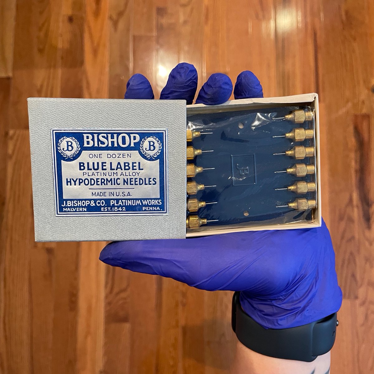 Mütter Museum on Twitter "Needles and Catalytic Converters What do these items have in common