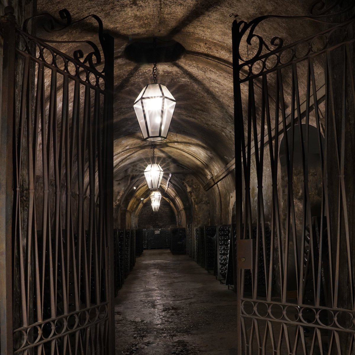 anticafratta's tweet photo. Festival del Franciacorta:
10 - 11 - 17 - 18 Settembre

Per quattro giorni sarà possibile assaggiare in anteprima Essence Rosé 2018

Posti limitati
info &amp; Prenotazioni sul nostro sito https://t.co/KoAFCkpofL

@Franciacorta @Franciacortaweb @winetourismo @Fondoambiente https://t.co/96jVxZex0u