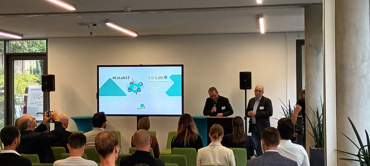 acwagner's tweet photo. Heute: Politischer Sommerempfang des @Colab_digital. Danke an all die Ehrenamtlichen, die sich hier netzpolitisch und zivilgesellschaftlich engagieren. #colab22 https://t.co/3K0sbPApzx
