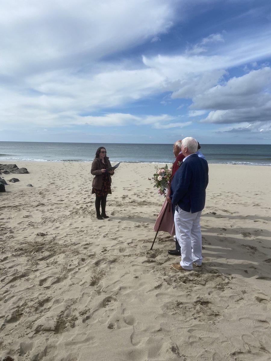anicoll5's tweet photo. Team #Nicoll have been to a beach wedding today on #Islay https://t.co/jzIGwj0eLZ