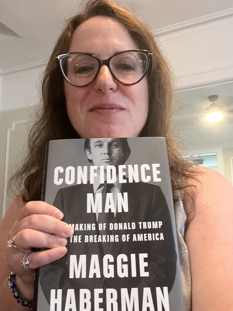 Sharon Rose on Twitter: "RT @maggieNYT: Oh hey"