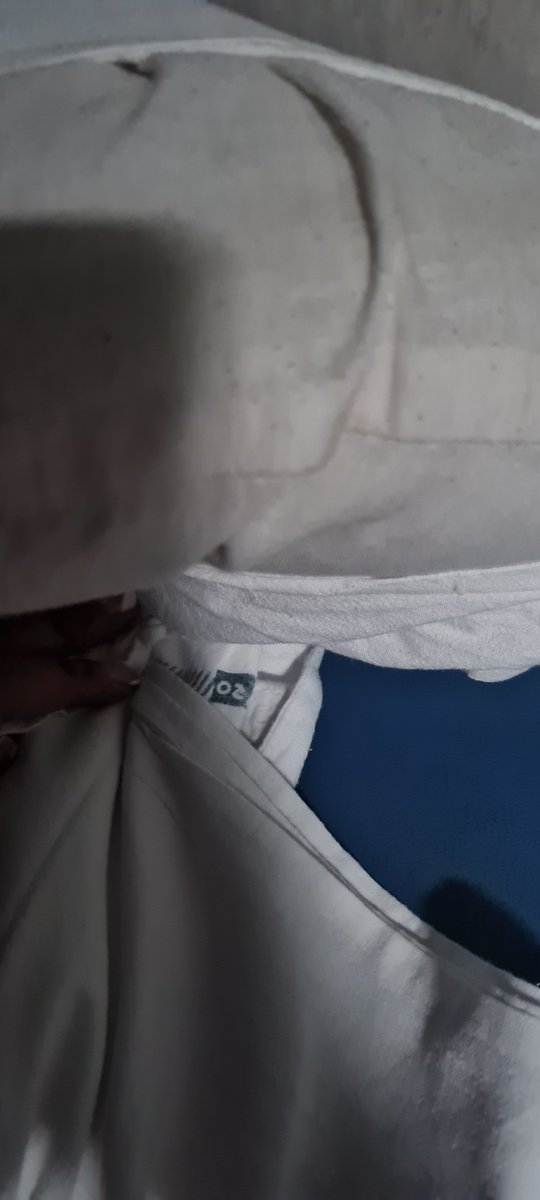 Neha_Prerak's tweet photo. #unhygienicrailways

Used bed roll during corona time upon requesting by everyone they don't have replacement also.They don't have fresg rolls in entire bogie and it's better to travel without roll.Unhygienic epitome
@IRCTCofficial 
@IndianRailMedia 
@RailMinIndia 
@RailwaySeva https://t.co/3yZYMcX2l0