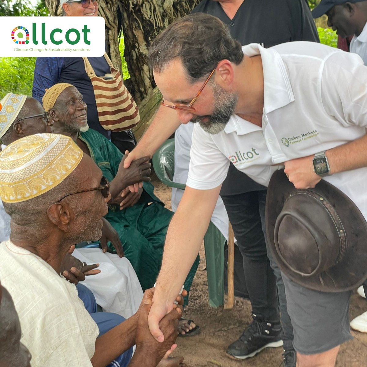 ALLCOTGROUP's tweet photo. The participants of the "Fostering the Future of #CarbonProjects in Fairness and Equity" workshop (September 2-9 Senegal 🇸🇳) are enjoying the on-site visit of ALLCOT’s CPA #Cookstoves project ♨️ which aims to distribute #EfficientCookstoves in #LocalCommunities. https://t.co/13OOiS5APs