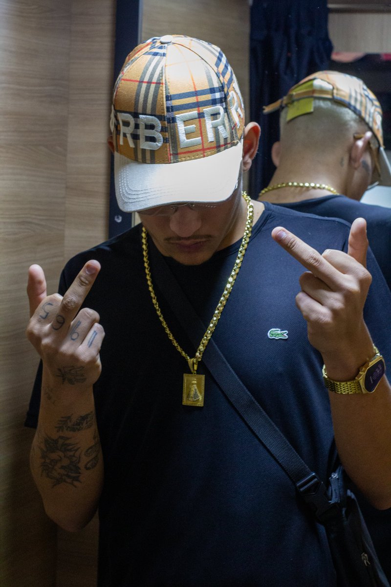 takoficial_'s tweet photo. PHOTODUMP DO MEU MELHOR TRABALHO FEITO ATÉ HOJE.
DIA 28/09 "PONTA A PONTA" NO CANAL DA @cqc_underground 😅

É A C. https://t.co/4lfcEadhbg