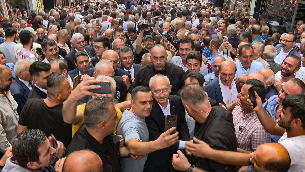 kilicdarogluk's tweet photo. Giresun'da enerjimizi tazeledik. Sorunlar büyük ama inancımız tam. Sonunda kazanan Millet olacak. Hep beraber, hep beraber... https://t.co/WTpcHC9mSp