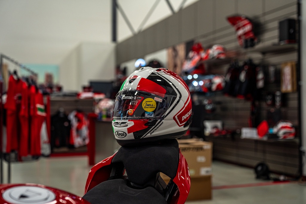RahalDucati's tweet photo. Ducati Arai Corse Speed 2 🚨IN-STOCK🚨
Stop on by and check it out!
📍499 Southpoint Circle, Suite 103, Brownsburg, IN 46112
📞(317) 350-2030
📧Sales@Rahalducati.com
#RahalDucati #RahalDucatiIndianapolis
#Ducati #DucatiIndianapolis #DucatiUSA
#Ducaticorse #Corse #CorseSpeed2 https://t.co/X9umK5cy3x