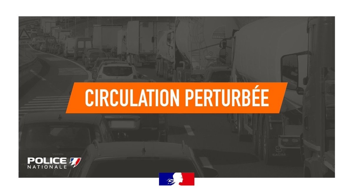 PoliceNat76's tweet photo. [#CirculationPerturbee]

#circulation est difficile à @Rouen ce soir : 
🔺️ Véhicule bloqué sous la trémie Boieldieu, quai de la bourse à Rouen, en direction de l'A150
🔺️ accident sur l'A150 : Rouen ➡️ Barentin 
🔺️ accident sur la Sud 3, Rouen ➡️Paris / Caen

Soyez prudents https://t.co/5MY3lmUoTH