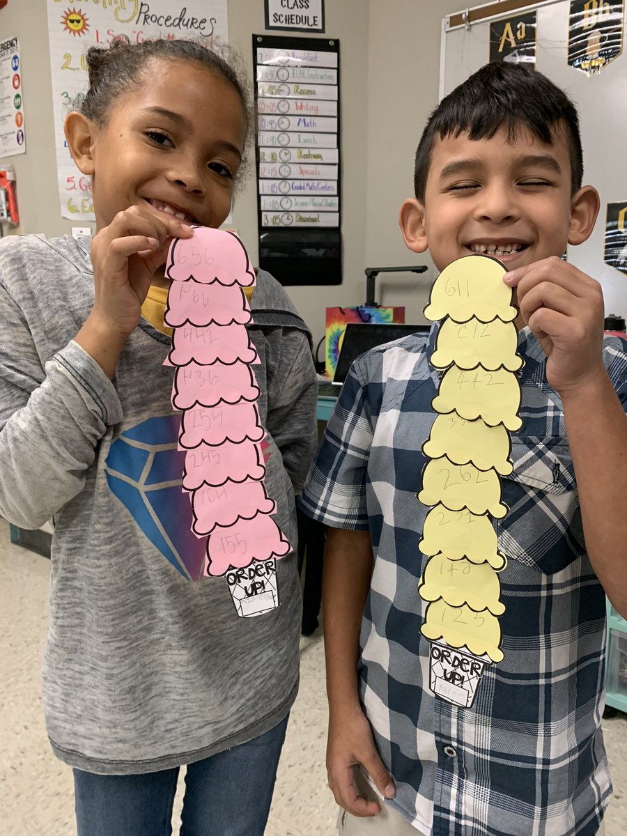 DaeshaEllison's tweet photo. All the ‘cool’ leaders know how to order numbers from greatest to least.     
@plumcreekelem #lockedonexcellence https://t.co/jT4VboLIMJ