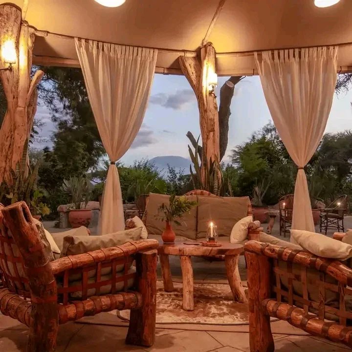 KevicLtd's tweet photo. A luxury tented camp situated at the heart of the famous Amboseli National Park.
For booking and enquiries get in touch+254113276998
#amboseli #kilimanjaro #magicalkenya #amboselinationalpark #luxury #luxurytentedcamping #privatewing #tourismkenya #kenya #eastafrica https://t.co/OljuZwZzp6