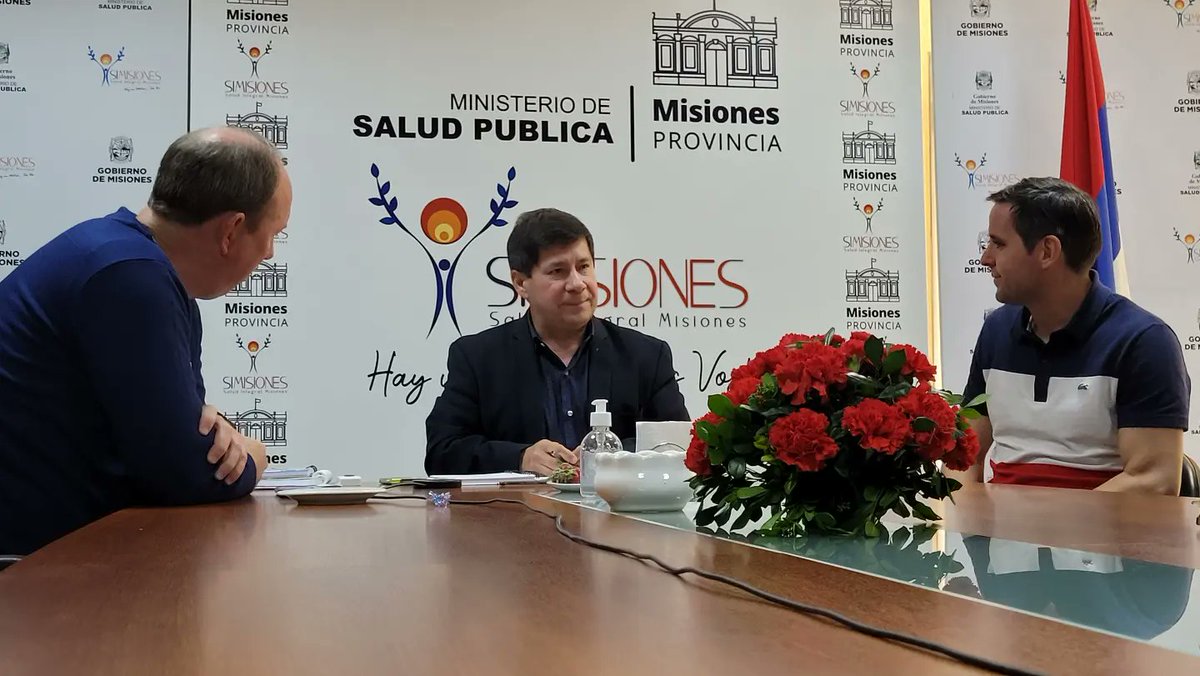 colovancsik's tweet photo. Reunión de trabajo en el ministerio de Salud de la Provincia para coordinar y trabajar mancomunadamente.
.
.
#CuidarAMisiones
#Misiones
#deportes
#hcdposadas https://t.co/JxfC9nJWgO