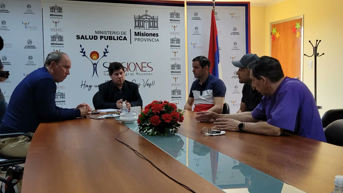 colovancsik's tweet photo. Reunión de trabajo en el ministerio de Salud de la Provincia para coordinar y trabajar mancomunadamente.
.
.
#CuidarAMisiones
#Misiones
#deportes
#hcdposadas https://t.co/JxfC9nJWgO