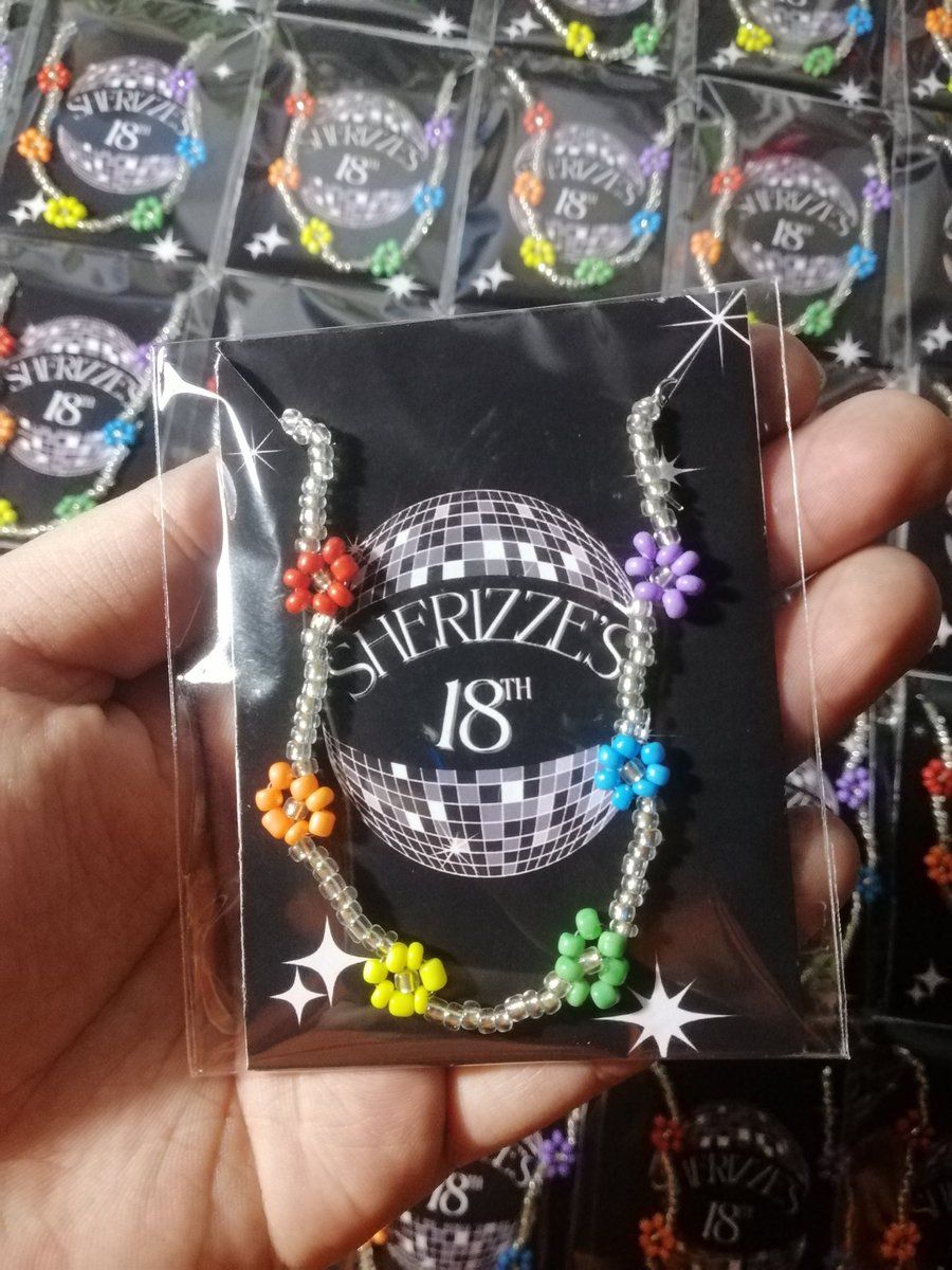 DavidKrond's tweet photo. late post~
60 pieces bracelet orders 😇♥️
SHOPEE SHOP: LayceBeads https://t.co/KWgJEL9QEm