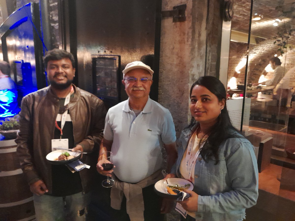 pallabbasuri's tweet image. #IMSC2022 hangover is still there. What a beautiful week it was. Here is another picture with Prof. Manjunatha Kini, enjoyed our main dish together. And discussed a lot on proteomics, snake poison, and scientific awareness and teaches people how to live with snakes in India.