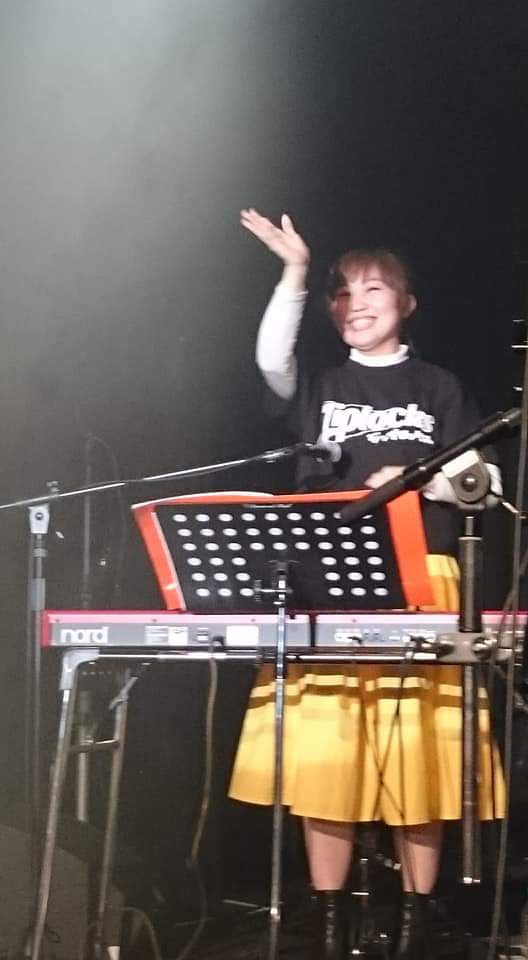 925_hiroko's tweet photo. 3年前
2018.3.23
#岡本隆根 さんの
名古屋初ワンマン
KINGS OF THE ROCK
ON THE ROCK SPECIAL
@ ダイアモンドホール 🎤
#Ziplocks
ボーカル くどP & こいけd
ギター MEGURU さん
キーボード 橋本みのり さん https://t.co/w3NZSq9qaO