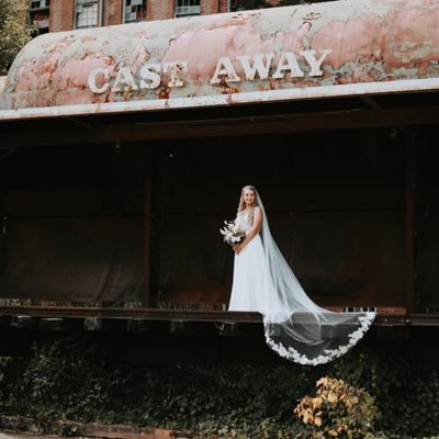 LydiaWeik's tweet photo. #NewProfilePic https://t.co/XFlfdbW5ZK