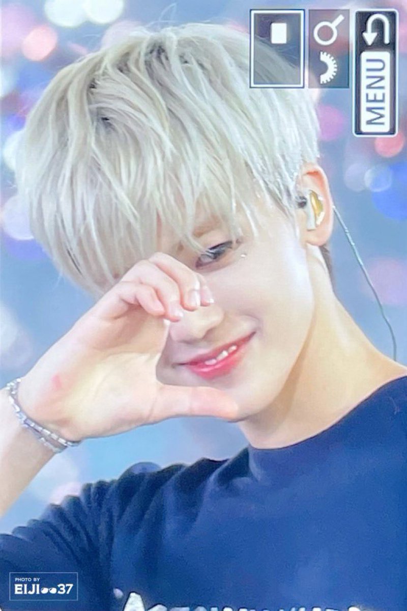 nanazzoa's tweet photo. 아잘생겻어🫶 https://t.co/HohReoDVXC