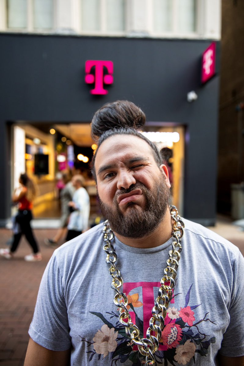 TChainzDC's tweet photo. Happy Birthday to Me ๐
@TriciaFireball brought me this shirt from Amsterdam last month. It was only right I brought it back for a photoshoot on my birthday.
Thank you to Yusmar & @RockyZwitch for the other dope #WeLoveMagenta shirts!!! I appreciate you all ๐ https://t.co/zXy0QIjGeb