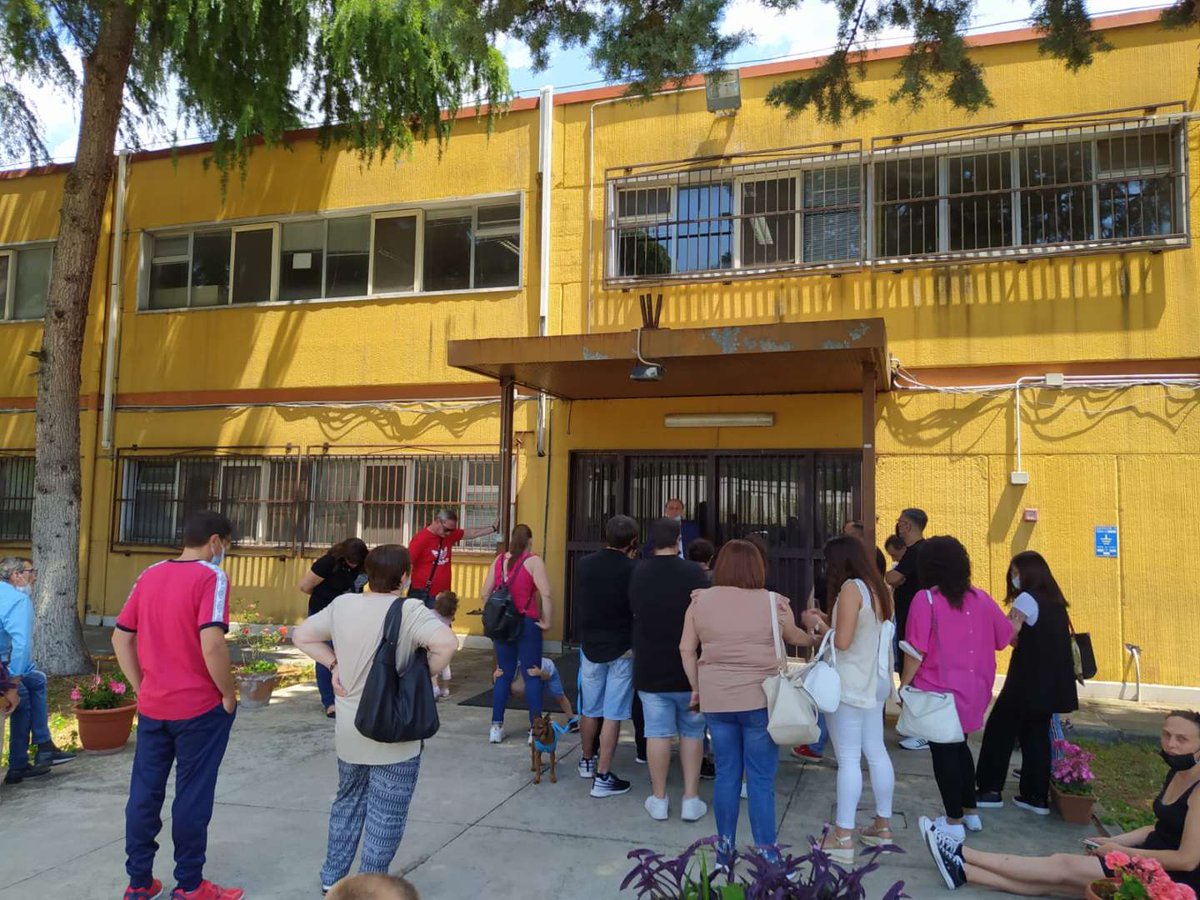 anteprima24's tweet image. ** #Alloggi popolari Capodimonte: svolta decisiva col #Dissequestro del depuratore ** anteprima24.it/benevento/allo…
#Assegnatari #Assegnazione #Campodimonte #Depuratori #Famiglie #AttualitàBenevento #Benevento #PrimoPianoBenevento #anteprima24