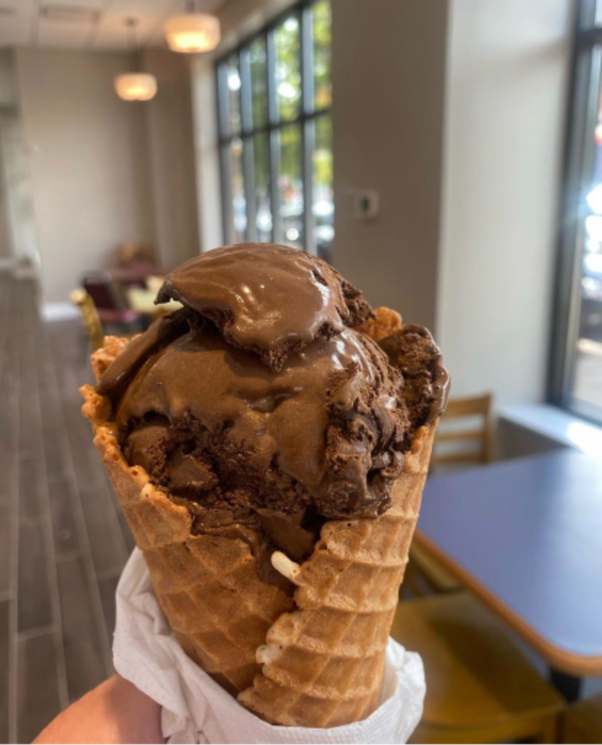 thegrovestl's tweet photo. We still can't believe we have our own ice cream parlor - the most delicious of welcomes to you @serendipityice Serendipity Homemade Ice Cream!
📷 @briguy926
#serendipityicecream #serendipity19thanniversary #stldesserts #stlsupportlocal #madeinstl #thegrovestl #thegrove https://t.co/l0f0qSMQoQ