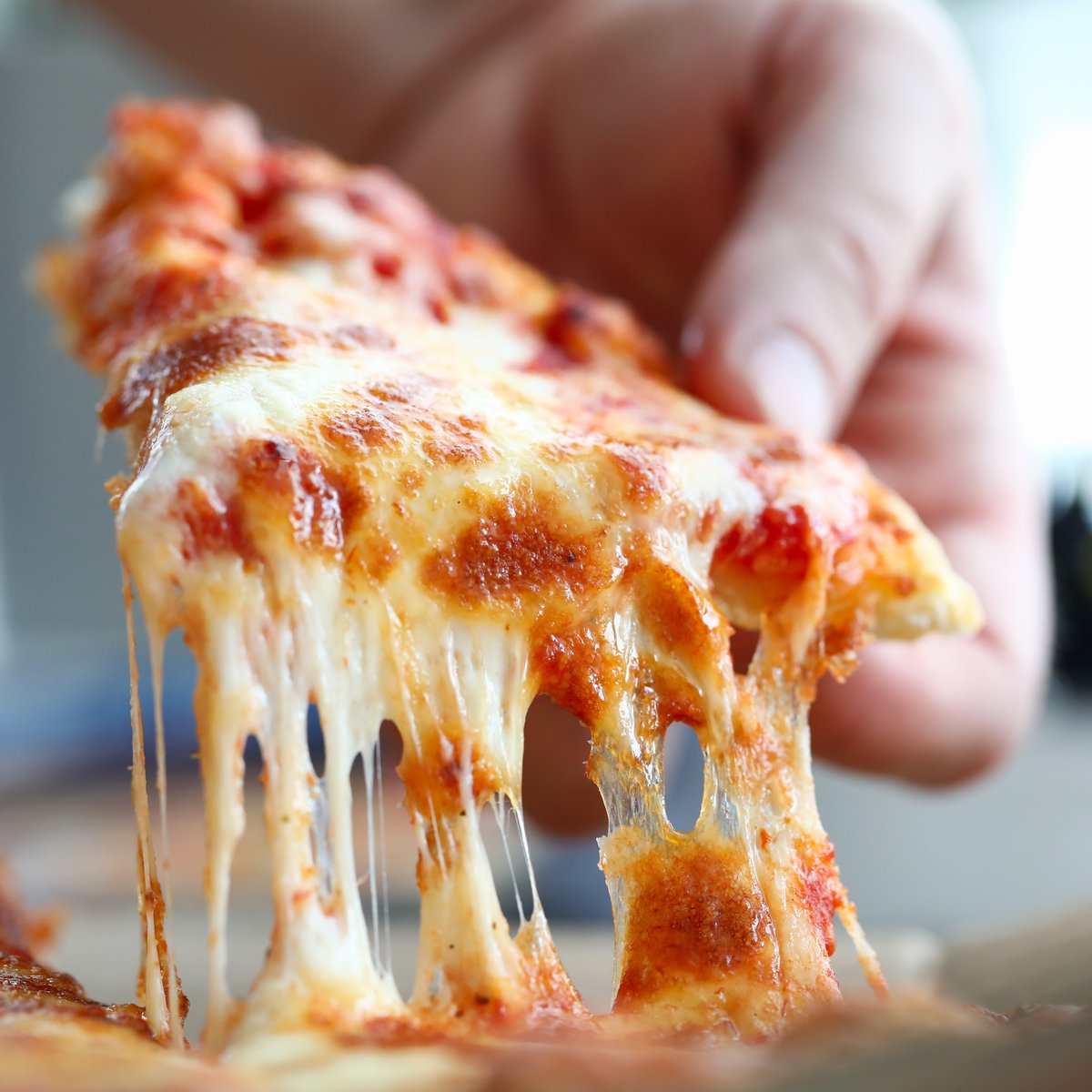 asifood's tweet photo. Did you know that today's pizza industry is worth over $40 billion per year? 🍕 Each year, more than 2 billion pounds of pizza cheese is produced in the U.S. alone. That's a lot of pizza consumers, so if you haven't already, you better get your cheese pizza safety plan in place! https://t.co/oDXTCKq6Gy